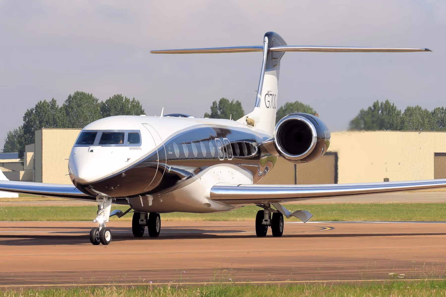 A Gulfstream G700 ultra-long-range jet in profile